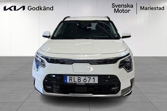 Kia Niro 2 of 17