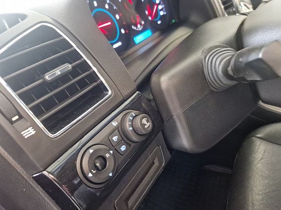 Chevrolet Captiva 9 of 20