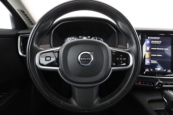 Volvo V90 Cross Country 19 of 30