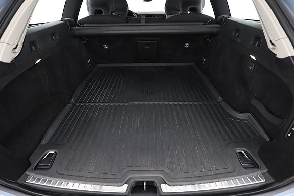 Volvo V90 Cross Country 18 of 30