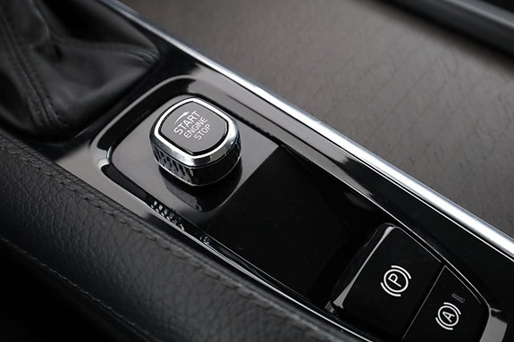 Volvo V90 Cross Country 28 of 30