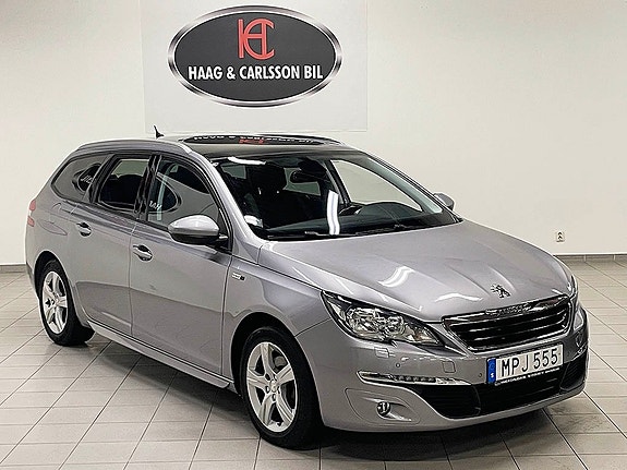 Peugeot 308 2 of 9