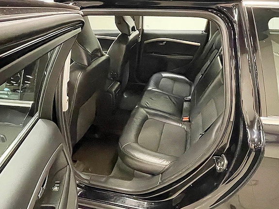 Volvo V70 5 of 5