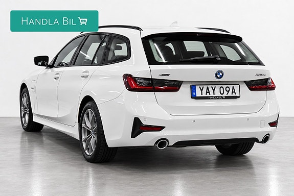 BMW 330e 7 of 20