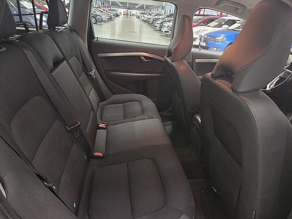 Volvo XC70 5 of 5