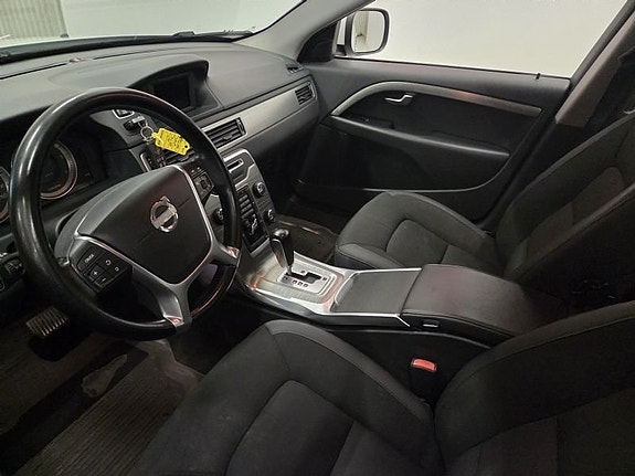 Volvo XC70 10 of 10