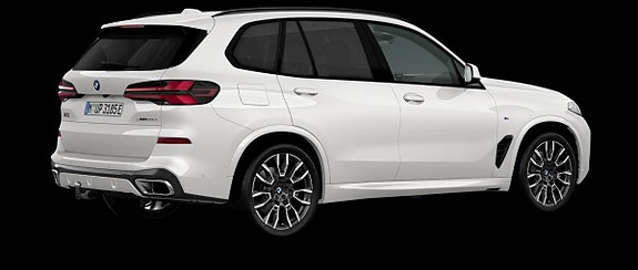 BMW X5 2 of 3