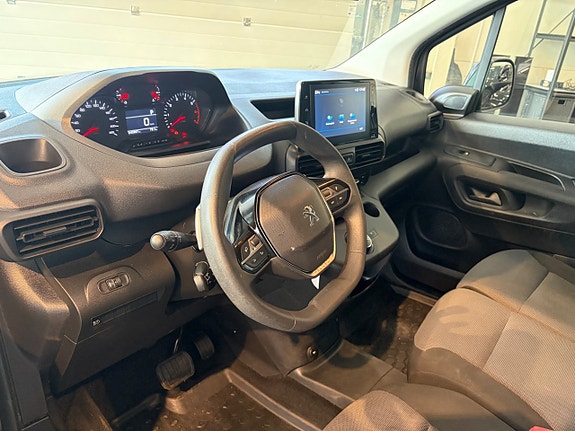 Peugeot Partner 9 of 18