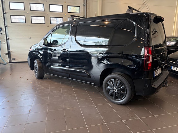 Peugeot Partner 4 of 18