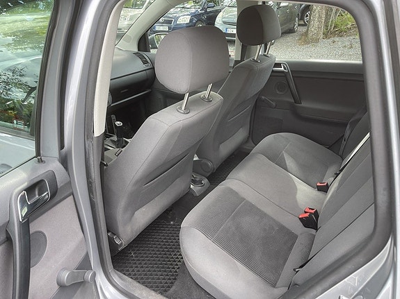 Volkswagen Polo 15 of 18