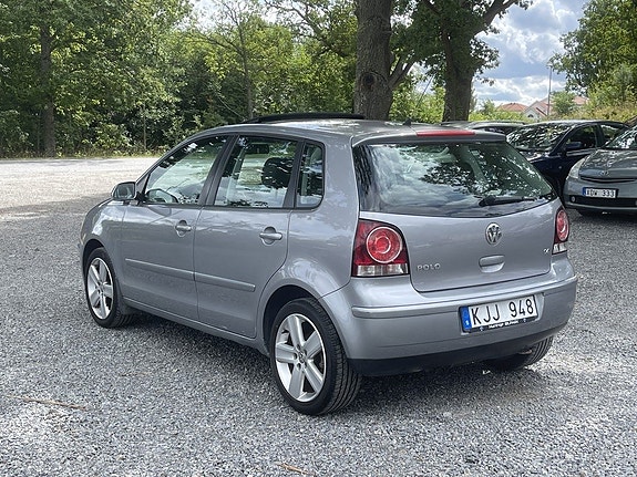 Volkswagen Polo 4 of 18