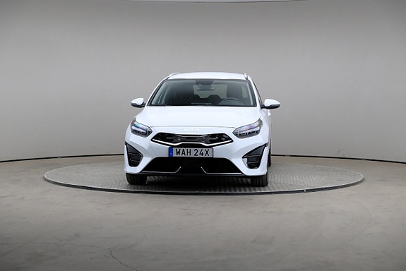 Kia Ceed 3 of 23