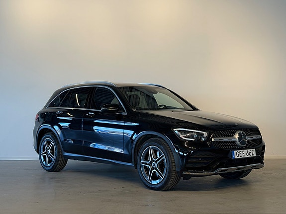 Mercedes-Benz GLC300 d 3 of 5
