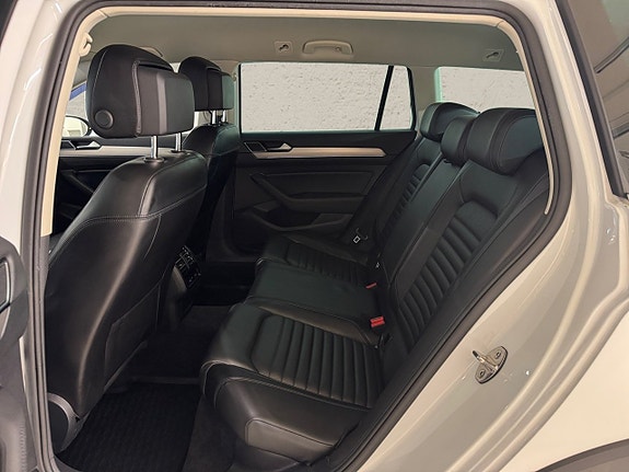 Volkswagen Passat Alltrack 6 of 7
