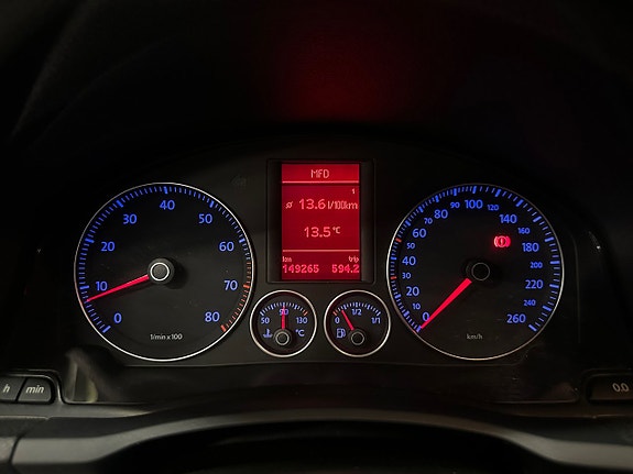 Volkswagen Golf V 12 of 19