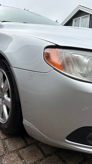 Volvo V70 8 of 14