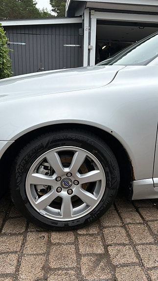 Volvo V70 6 of 14