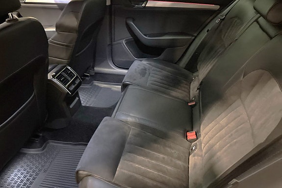 Skoda Superb 7 of 10