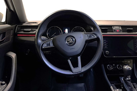 Skoda Superb 9 of 10