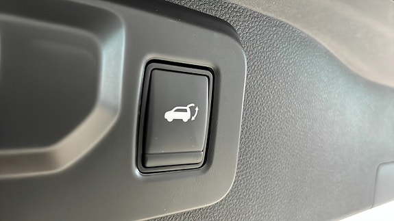 Renault Scenic E-Tech 11 of 25