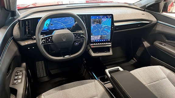 Renault Scenic E-Tech 12 of 25