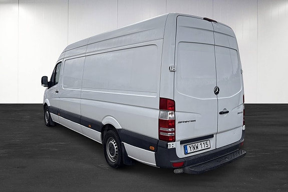 Mercedes-Benz Sprinter 316 4 of 5