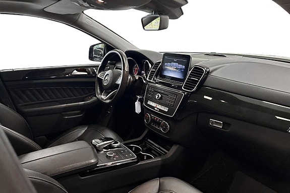 Mercedes-Benz GLE350 d 10 of 13