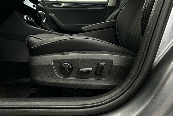Skoda Superb 18 of 28