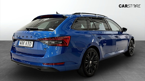 Skoda Superb 2 of 16