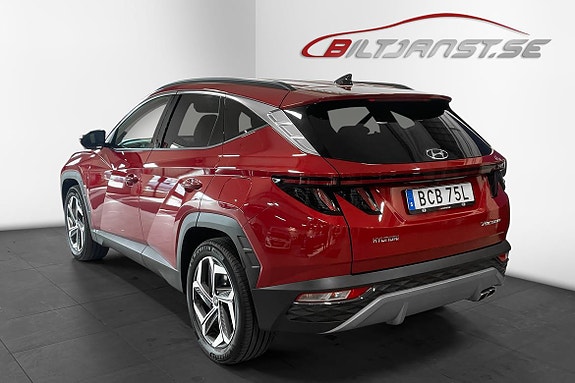 Hyundai Tucson 3 of 5