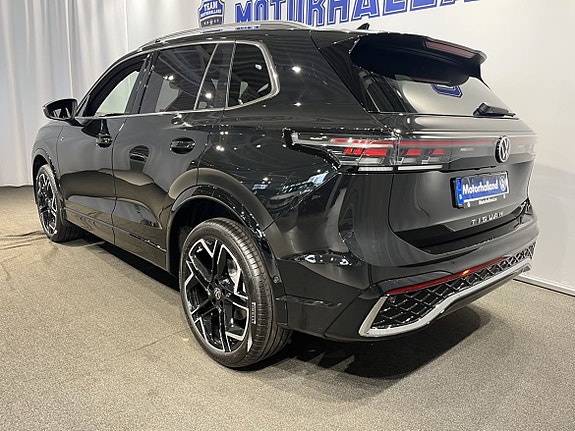 Volkswagen Tiguan 5 of 19