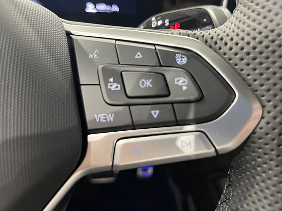 Volkswagen Tiguan 14 of 19
