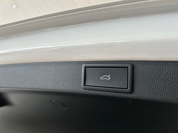 Skoda Octavia 5 of 5