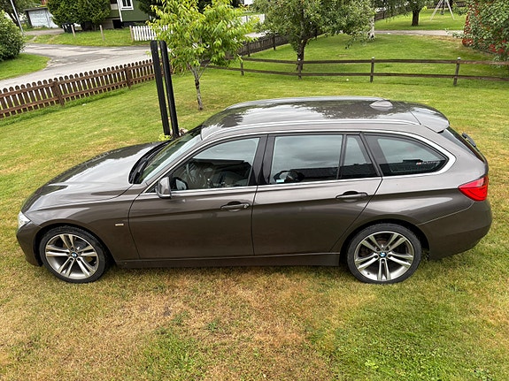 BMW 320d 7 of 16
