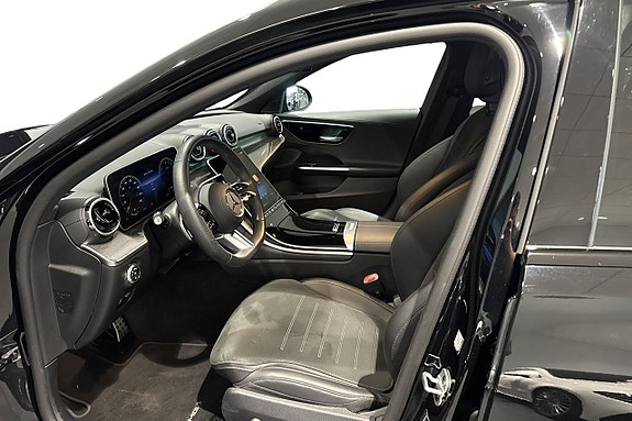 Mercedes-Benz C300 de 8 of 17