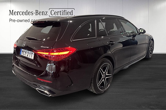 Mercedes-Benz C300 de 3 of 17