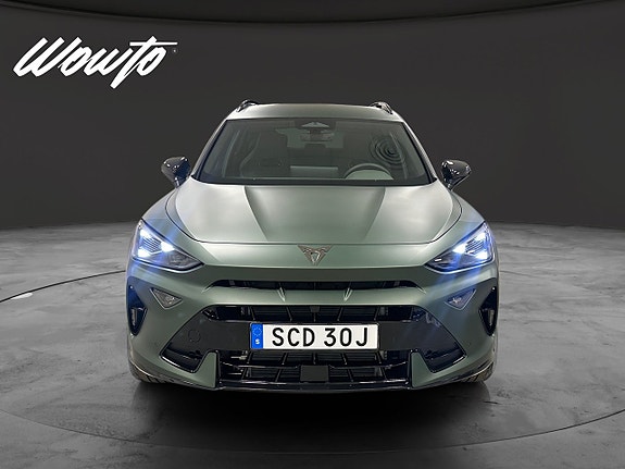 Cupra Formentor 2 of 5
