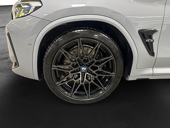 BMW X4 19 of 19