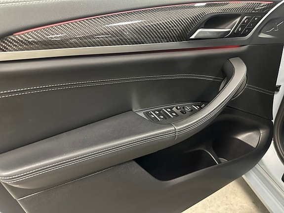 BMW X4 9 of 19