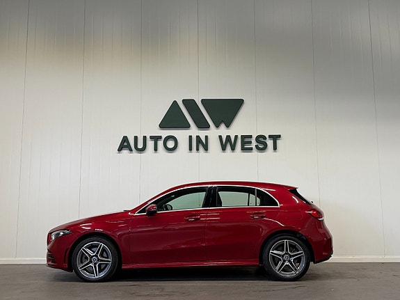Mercedes-Benz A250 e 3 of 5
