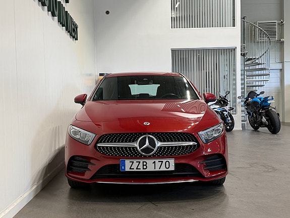 Mercedes-Benz A250 e 20 of 20