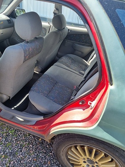 Toyota Corolla 2 of 5