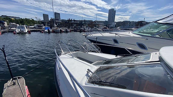 Grandezza 23 OC -07 Volvo Penta D3-190 -07 4 of 5