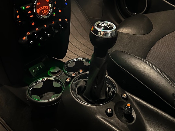MINI Cooper S 8 of 8