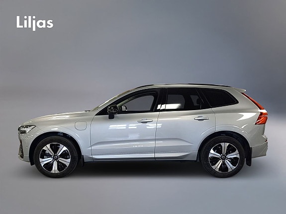 Volvo XC60 3 of 5