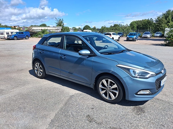 Hyundai i20 3 of 5