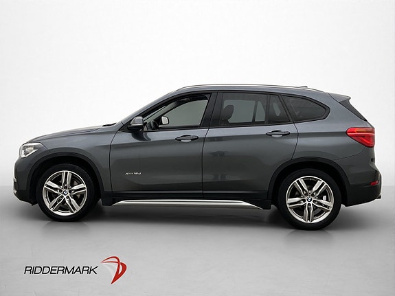 BMW X1 4 of 5
