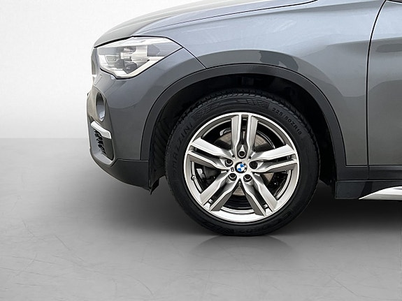 BMW X1 30 of 30