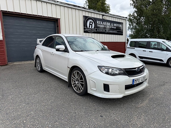 Subaru WRX 3 of 5