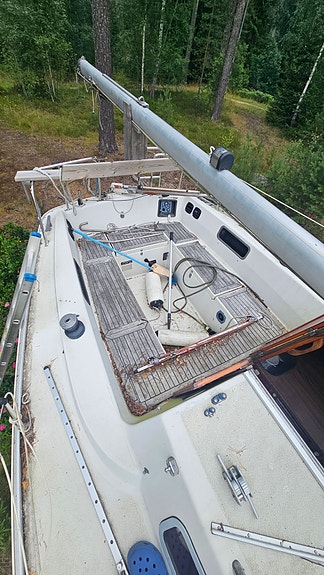 Albin 78 Cirrus 5 of 5